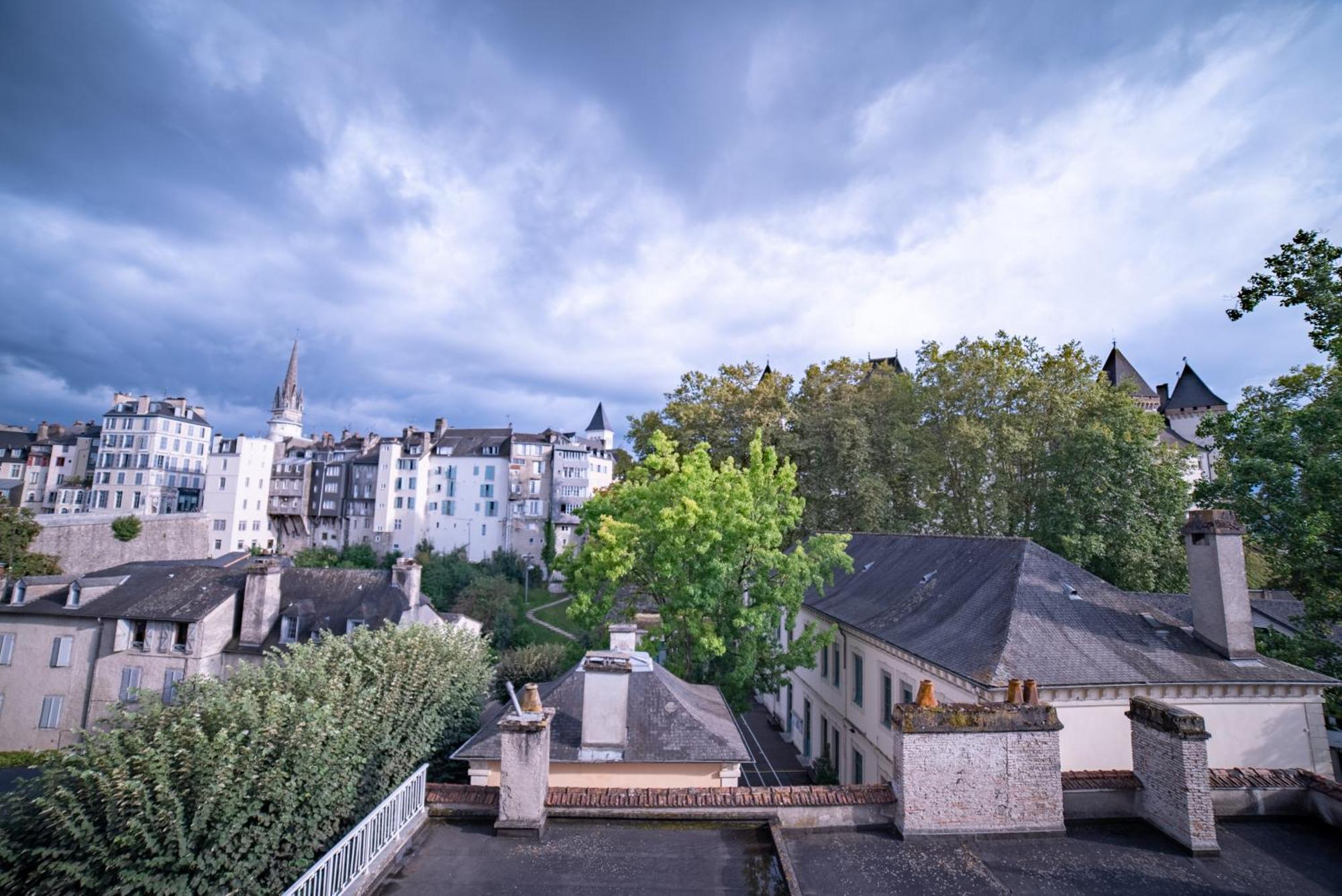 La Vue Royale - Face Au Chateau - Wifi - 4 Personnes Pau Ngoại thất bức ảnh