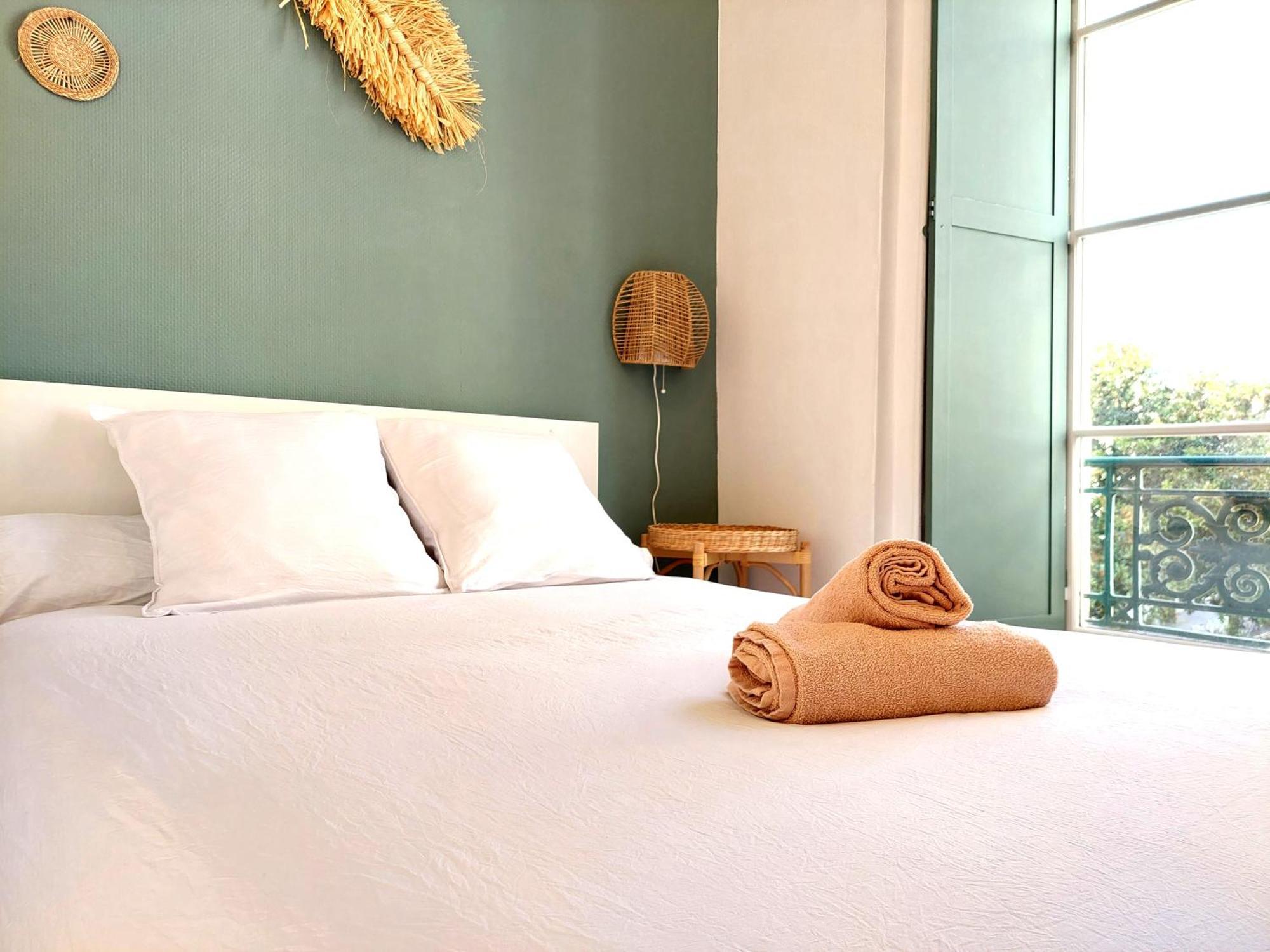 La Vue Royale - Face Au Chateau - Wifi - 4 Personnes Pau Ngoại thất bức ảnh